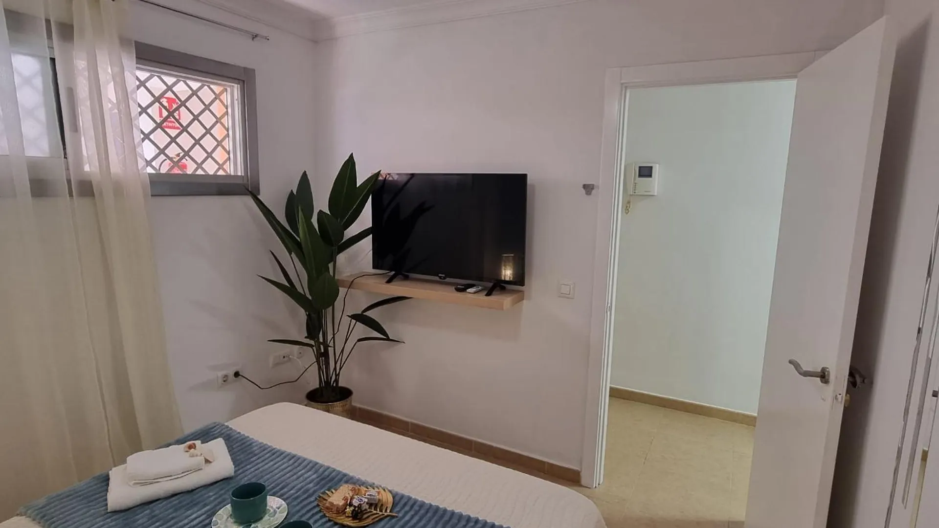 Апартаменты Casa Cristina - Playa San Juan 0*, Плайя-де-Сан-Хуан Испания